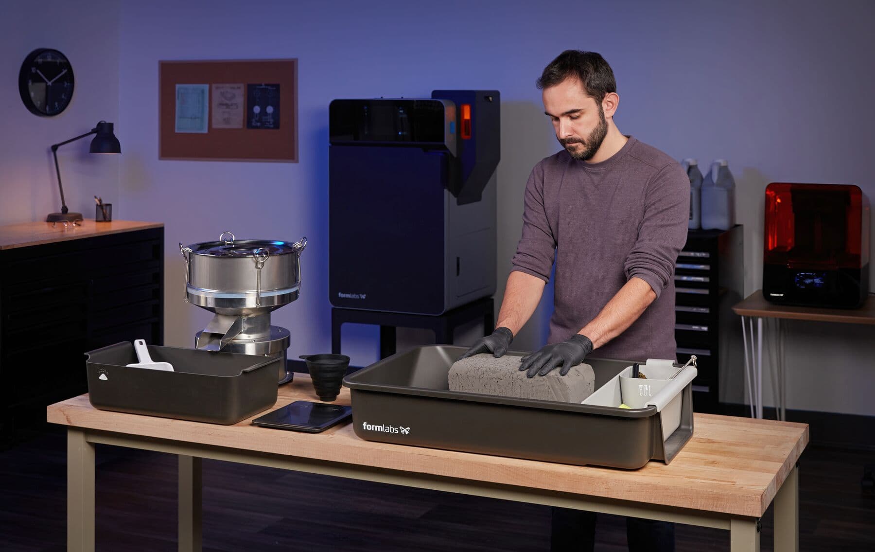 工业级 SLS 3D 打印一体式系统的入门价格为