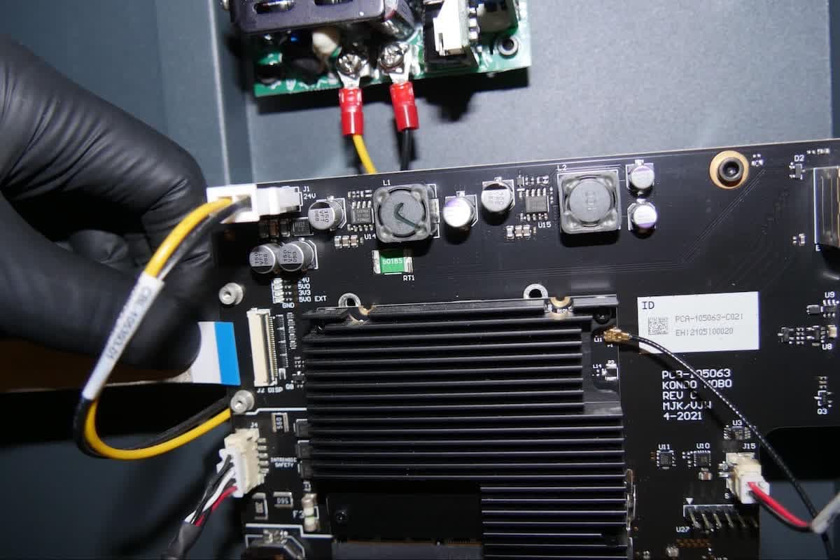 fwl-display-cable-motherboard-uninstall.jpg
