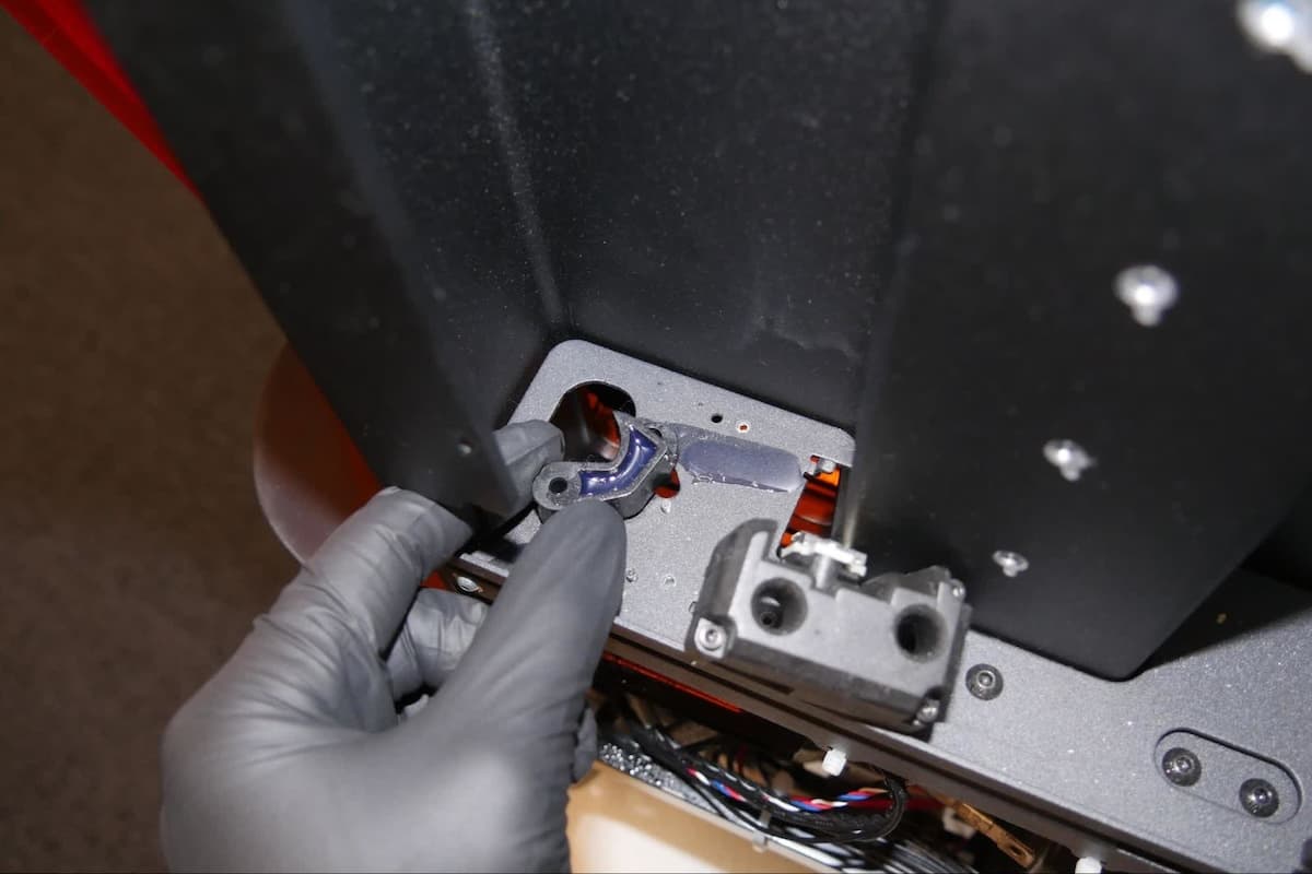 f3-remove-cartridge-arm.jpg