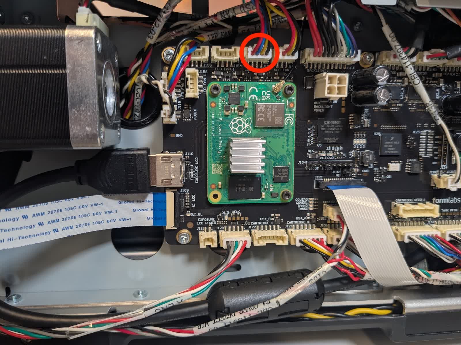 Form 4 代打印机的 Light Processing Unit 风扇电缆