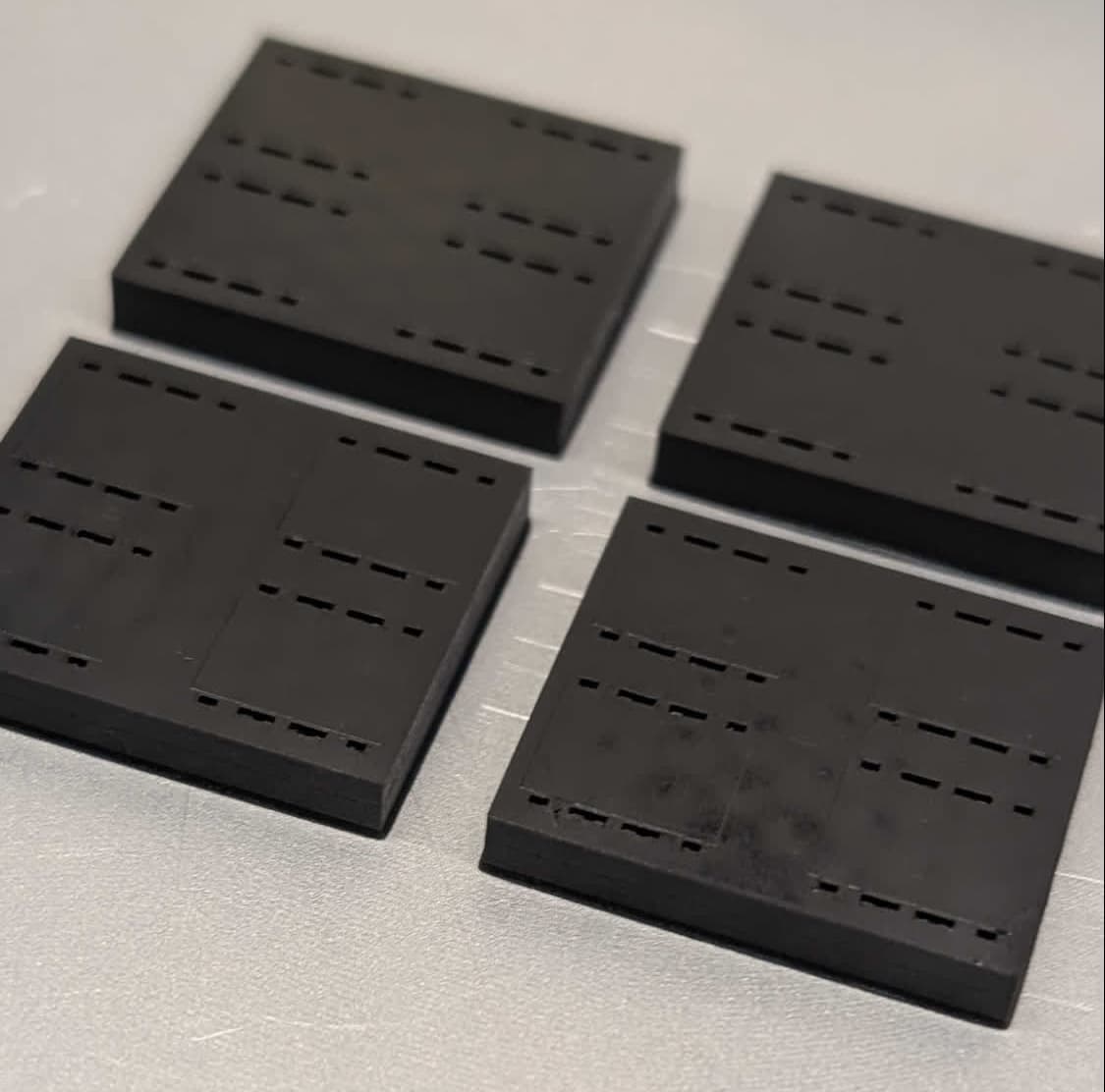 以 10 微米打印层厚打印的 ESD Resin 部件