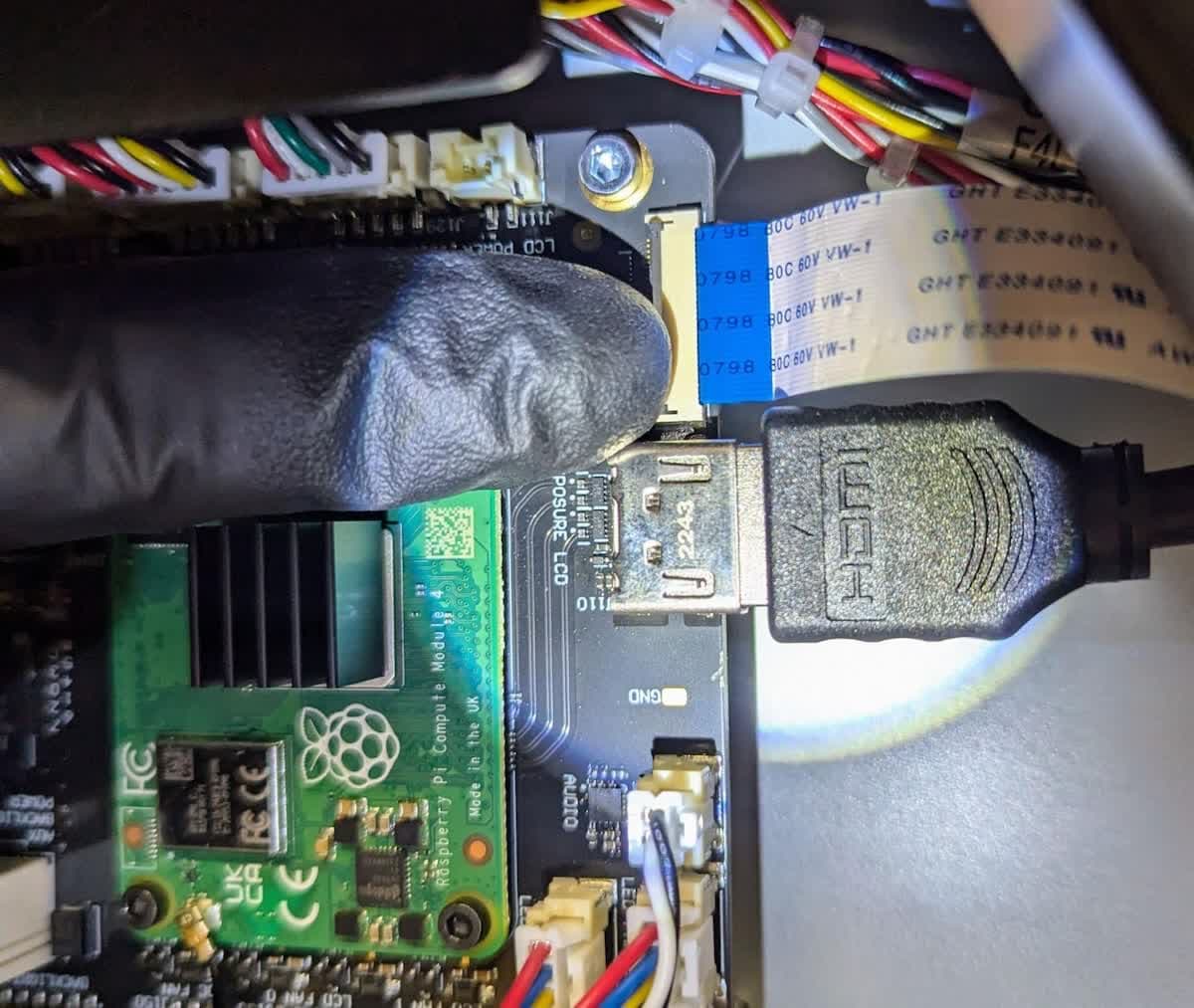 f4l-mobo-disconnect-touchscreen.jpg