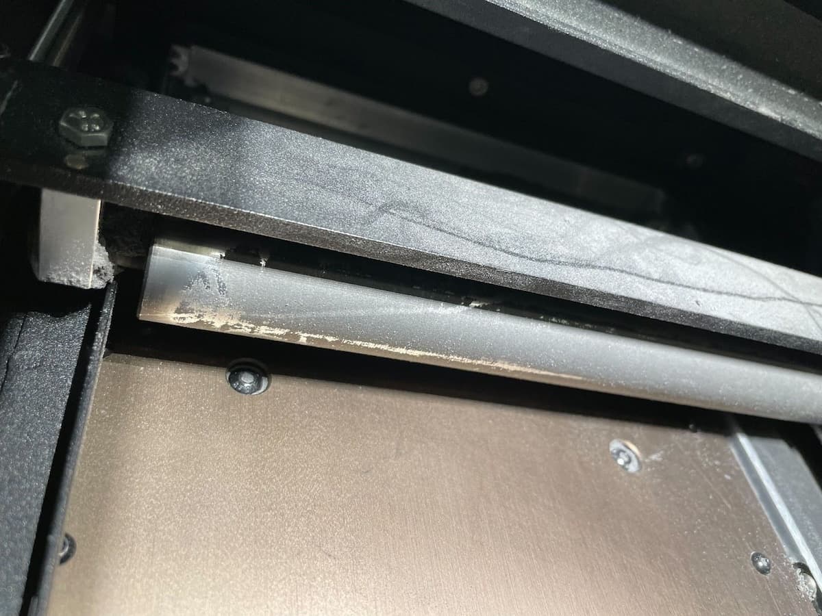 重涂机上堆积的 TPU 90A Powder