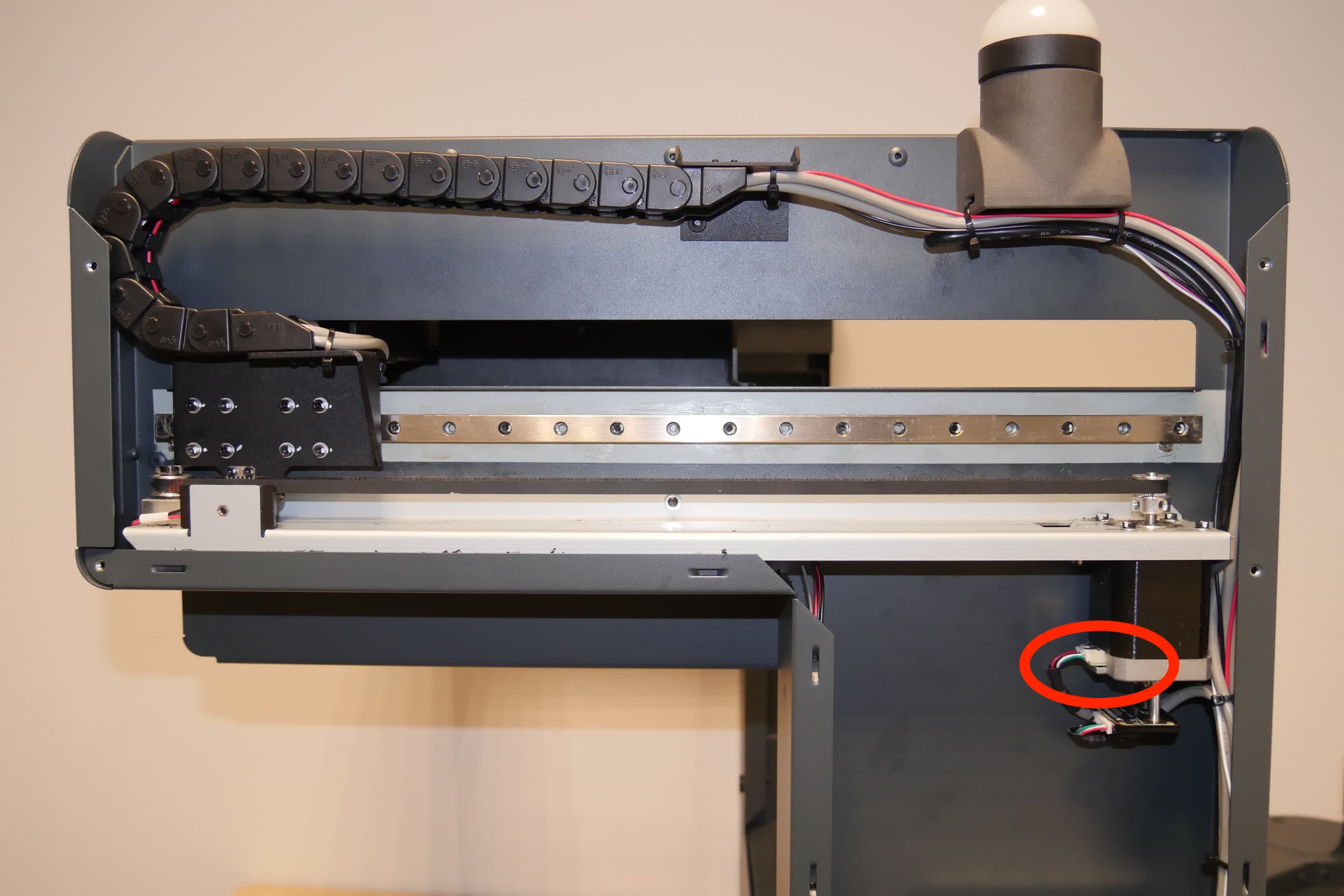 Form Auto gantry motor