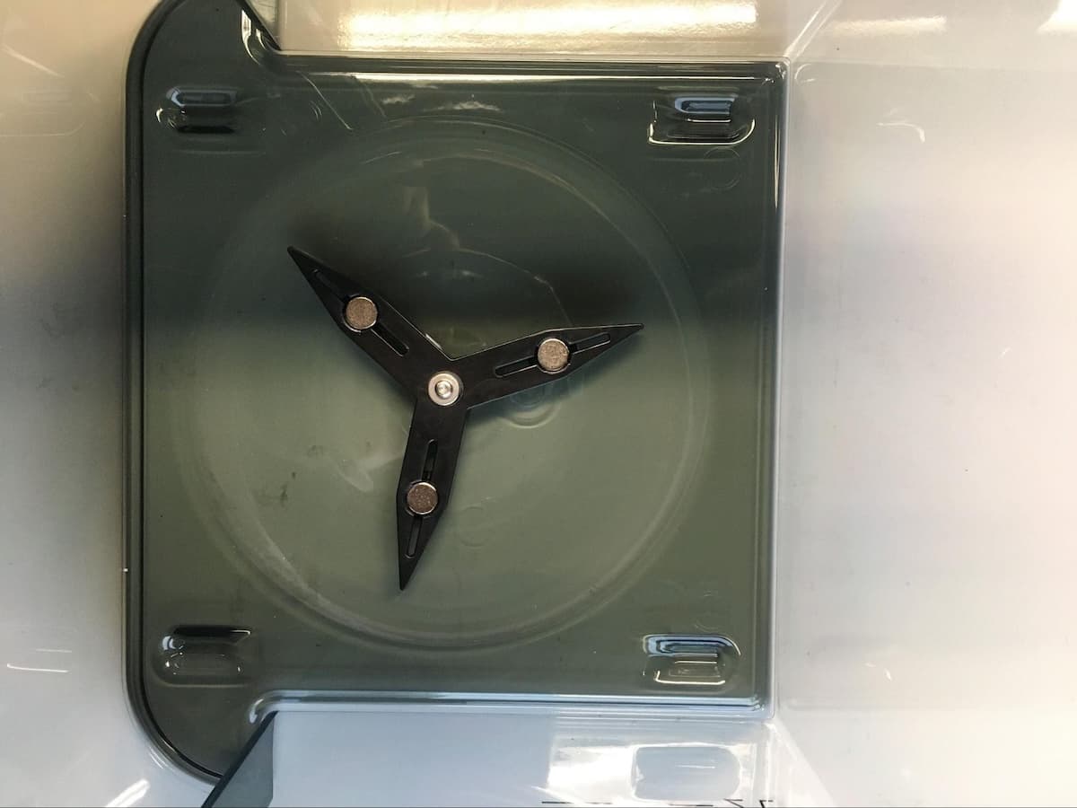 wash-impeller-screw.jpg