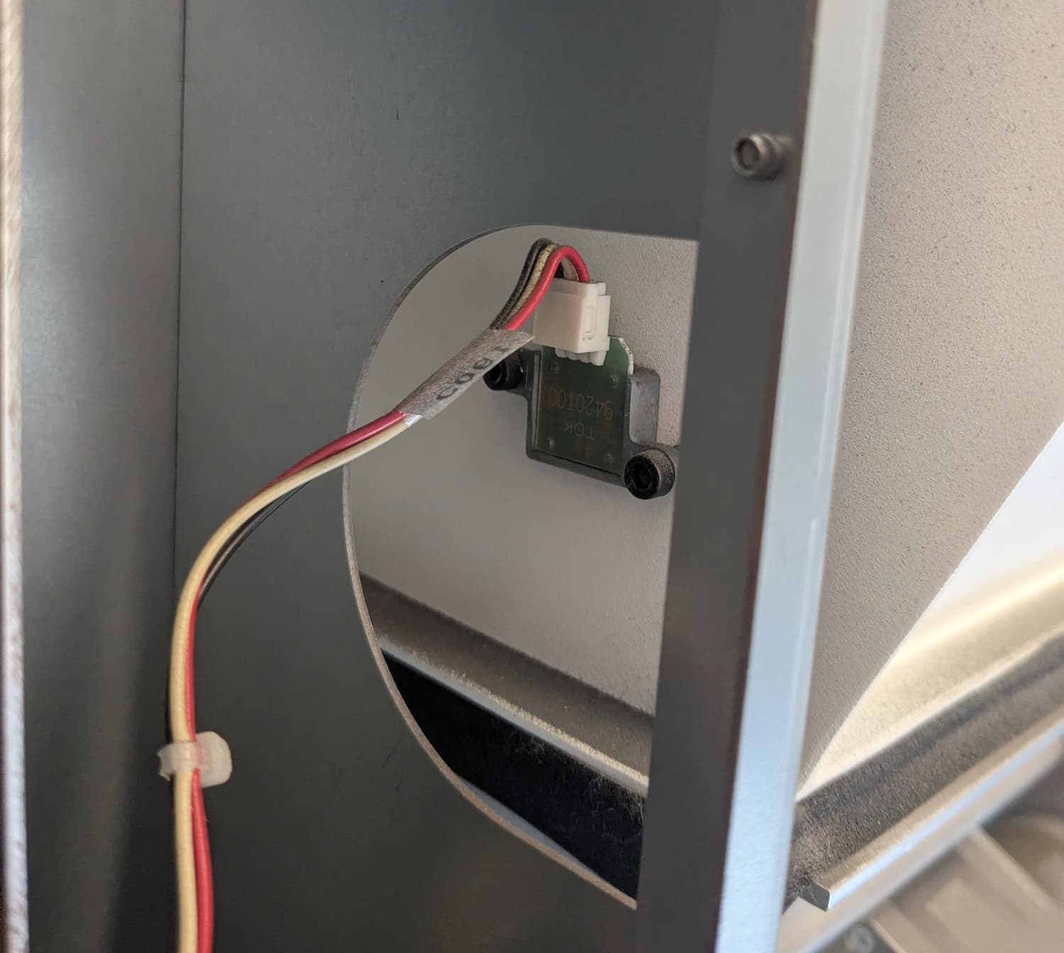 第 1 步:找到粉末传感器
