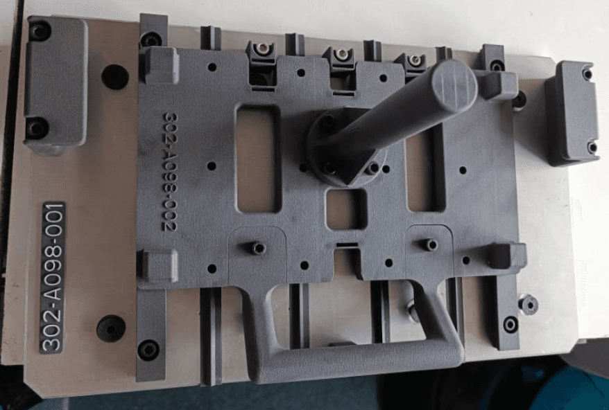 对夹具和固定装置进行机加工-  用于生成注射成型浇道的机加工工具