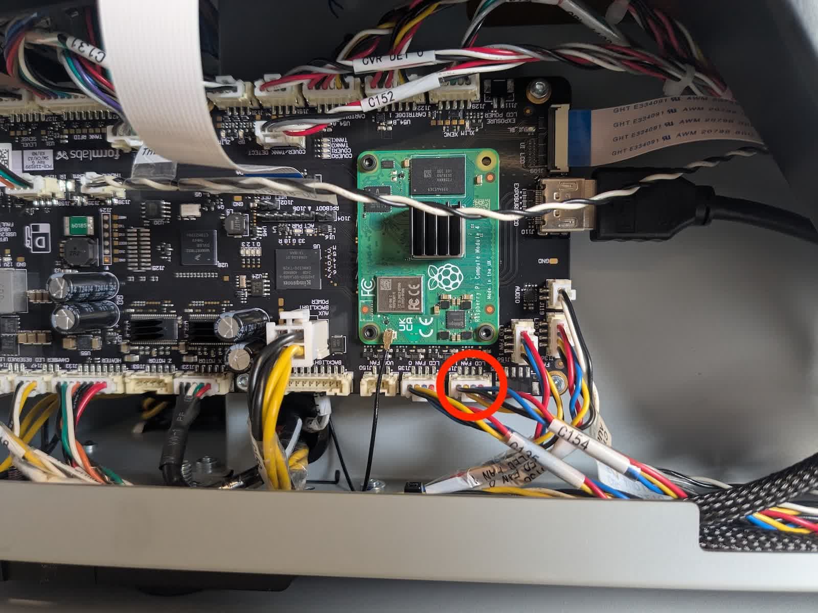 Form 4L 代打印机的后部 Light Processing Unit 风扇电缆