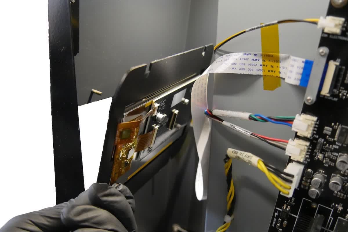 fcl-remove-display.jpg