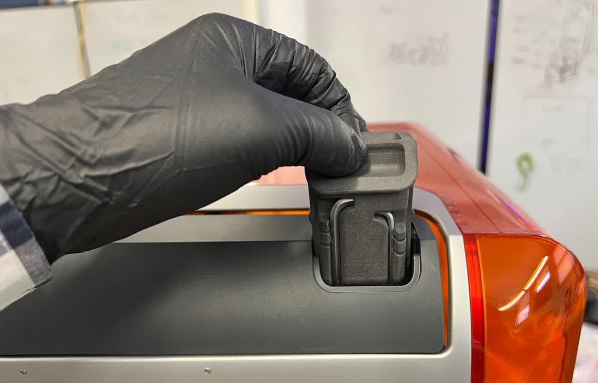 f4-tool-caddy.jpg