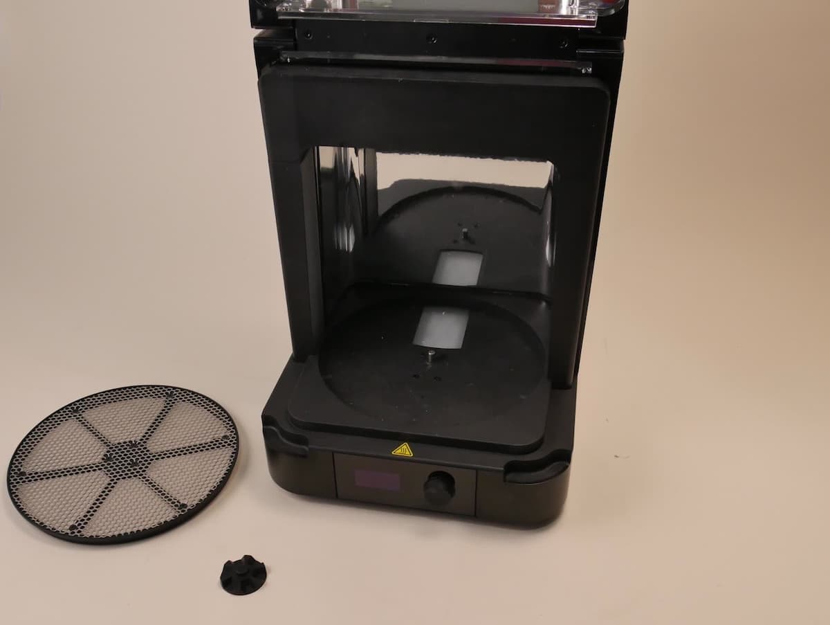 cure-turntable-spindle-removed.jpg