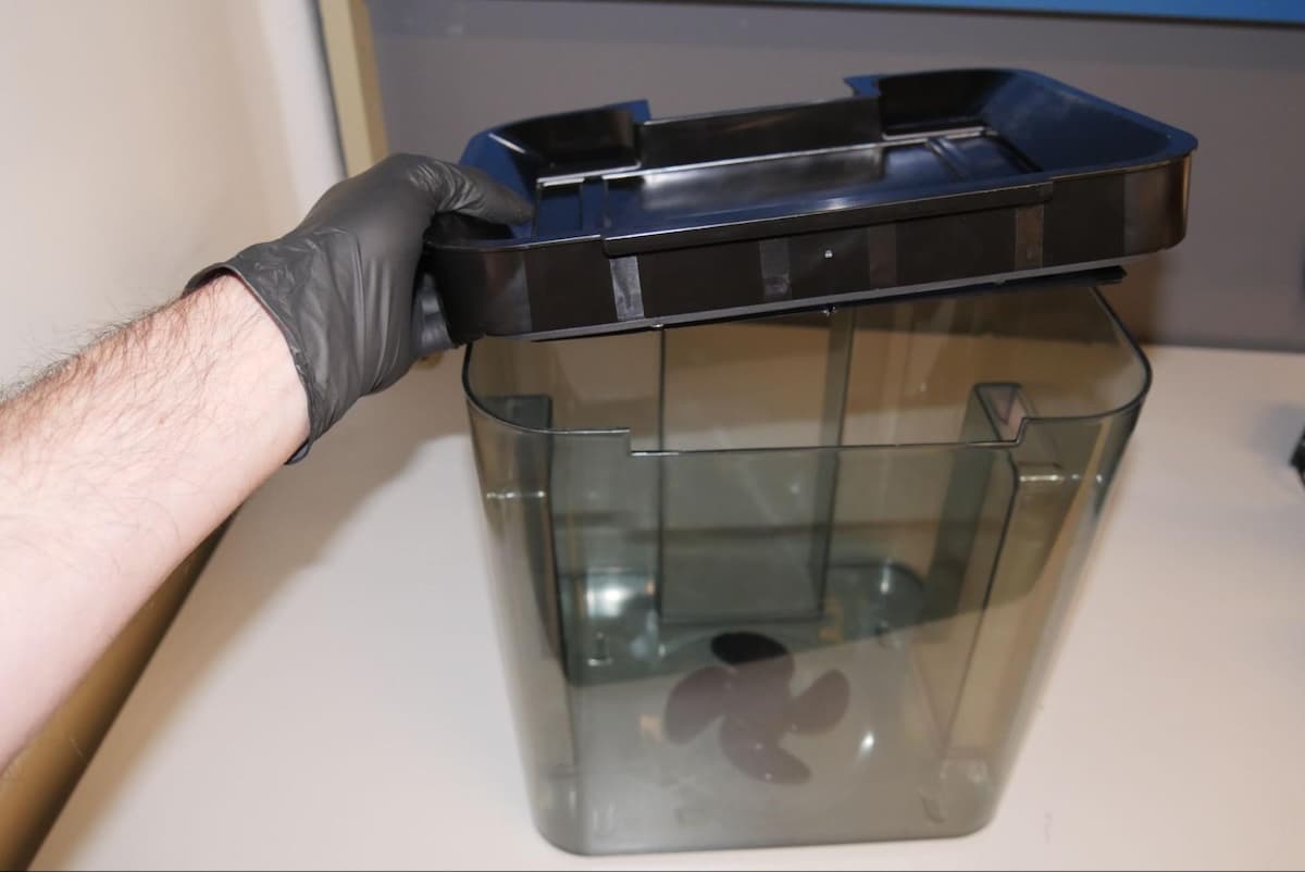 fw2-inner-lid-removed.jpg