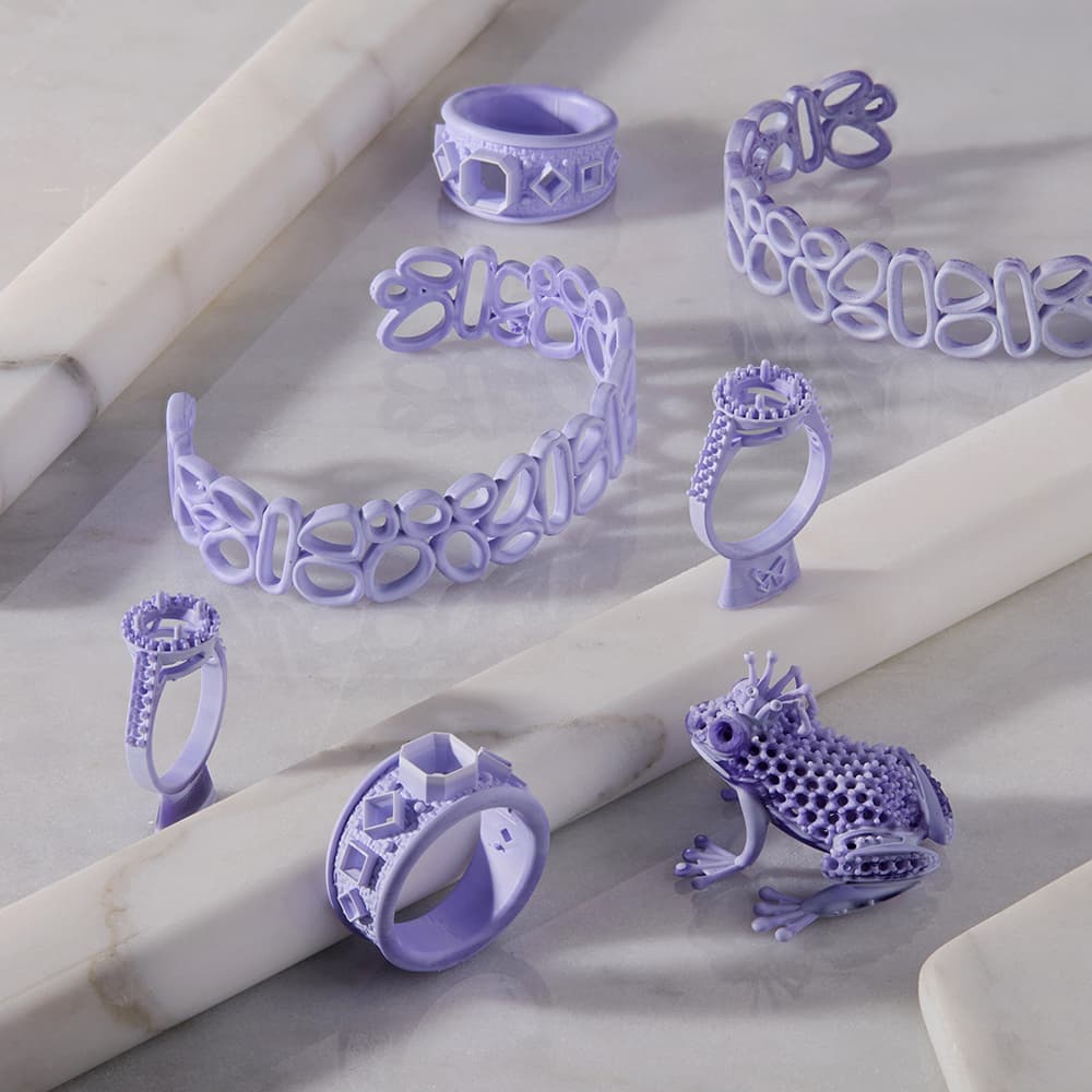 True Cast Resin 打印的手链、戒指和青蛙小王子