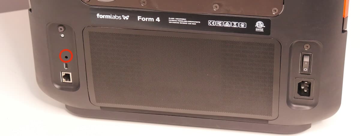 Form 4 代打印机上的恢复出厂设置按钮