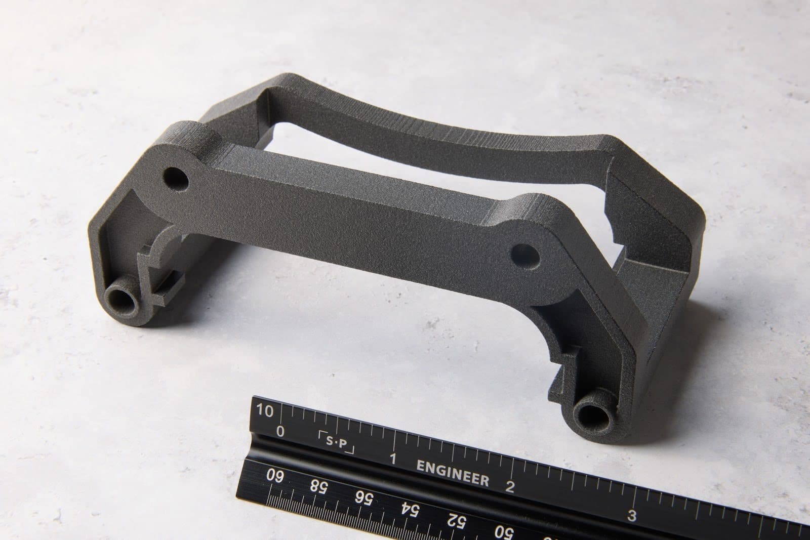 Fuse Nylon 12 Powder 部件经过喷砂和抛光处理的表面光洁度