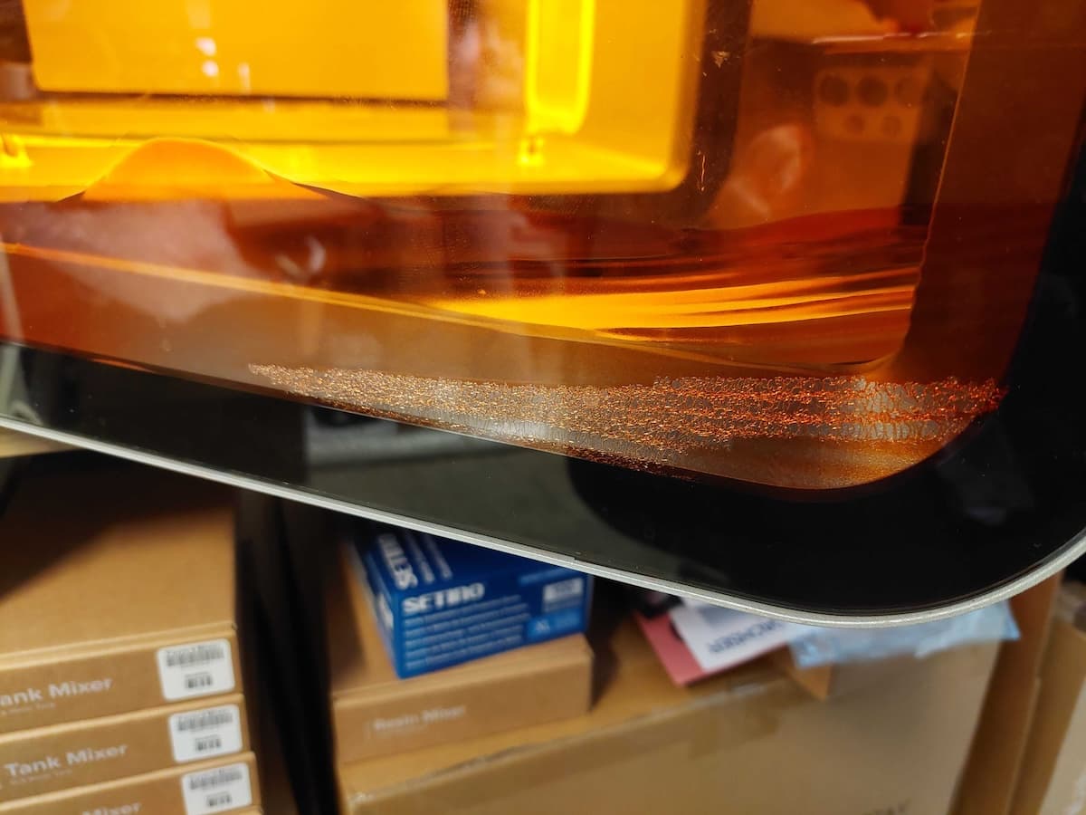 Form Cure L V2 设备显示 Resin Washing Solution 导致起泡