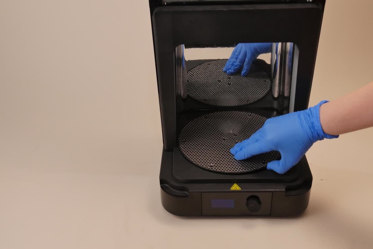 cure-remove-turntable.jpg