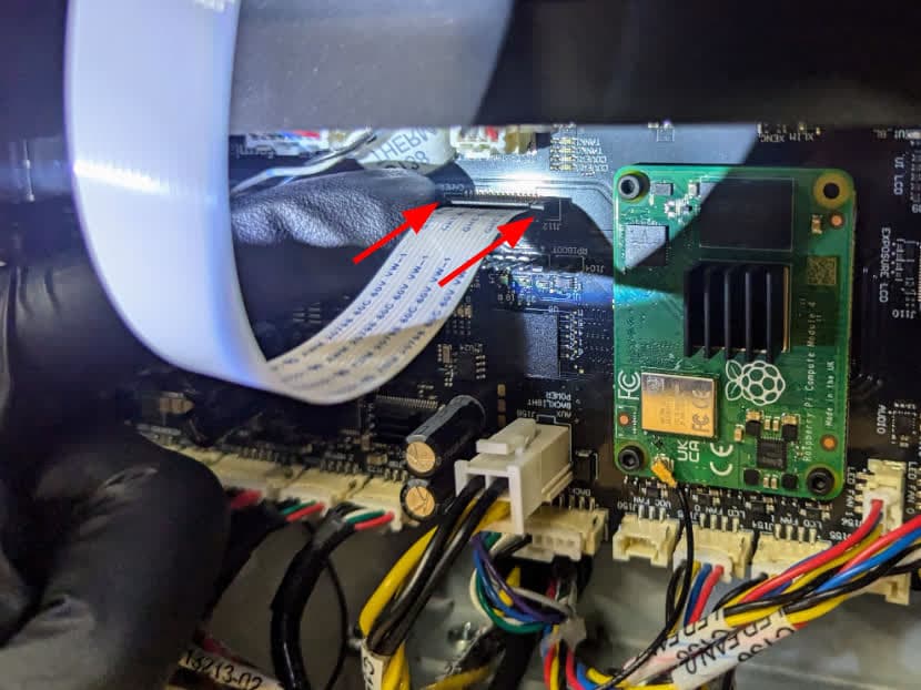 f4l-mobo-connect-camera.jpg