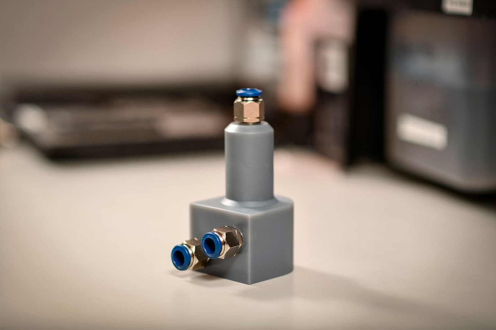 Dorman Products 测试固定装置