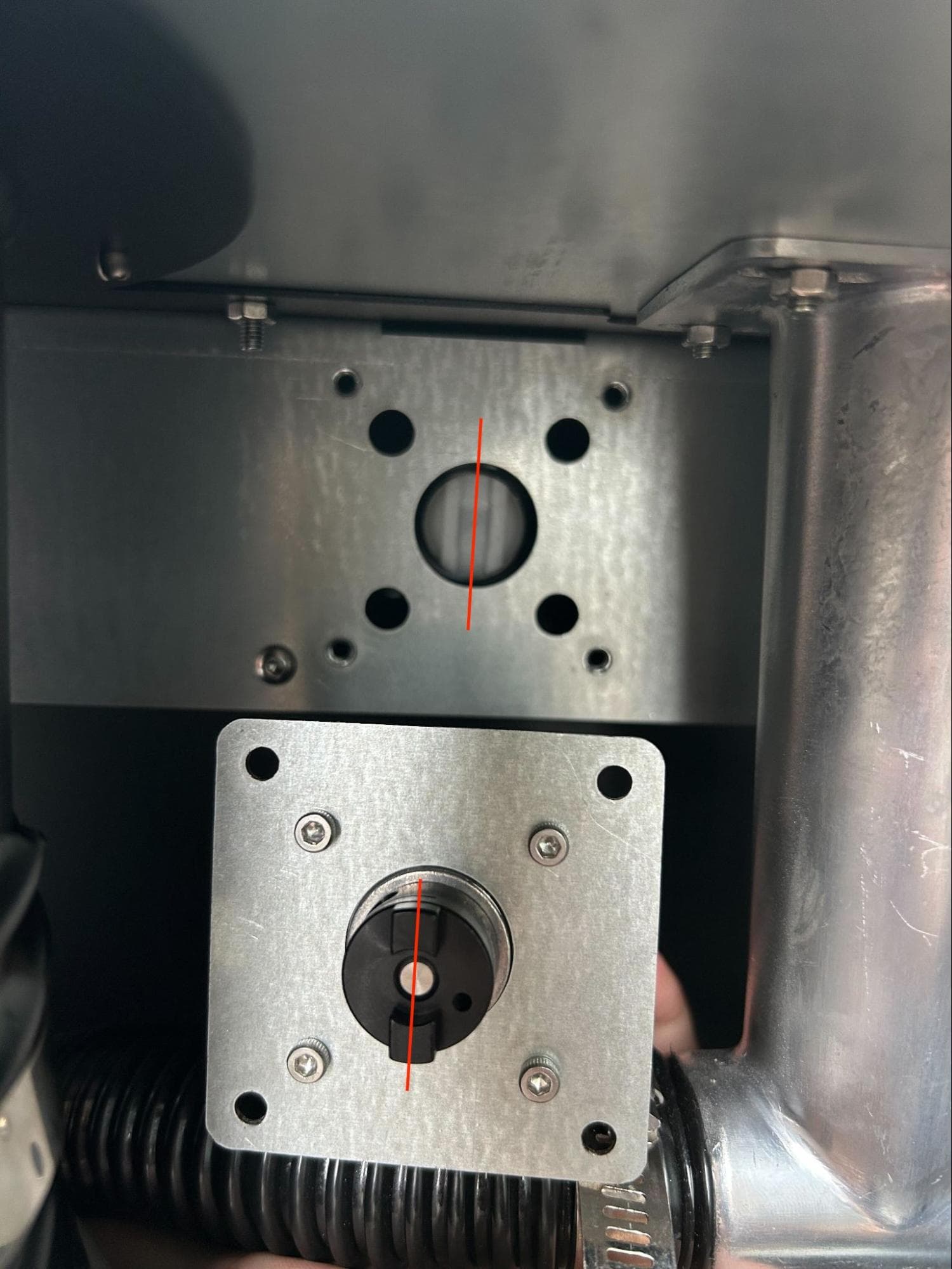 安装新的 Z 轴驱动器和马达