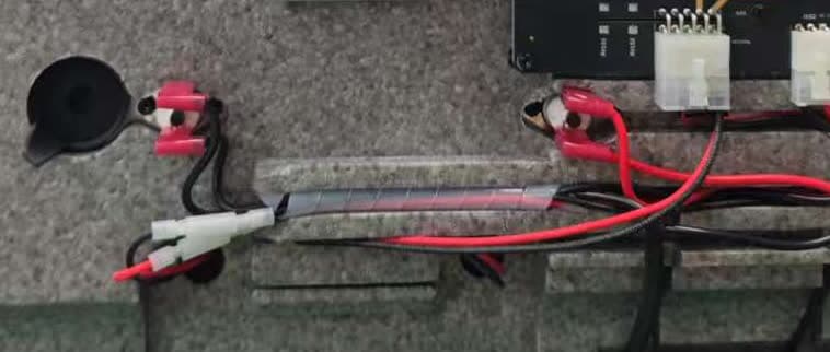 第 4 步:连接加热器电线
