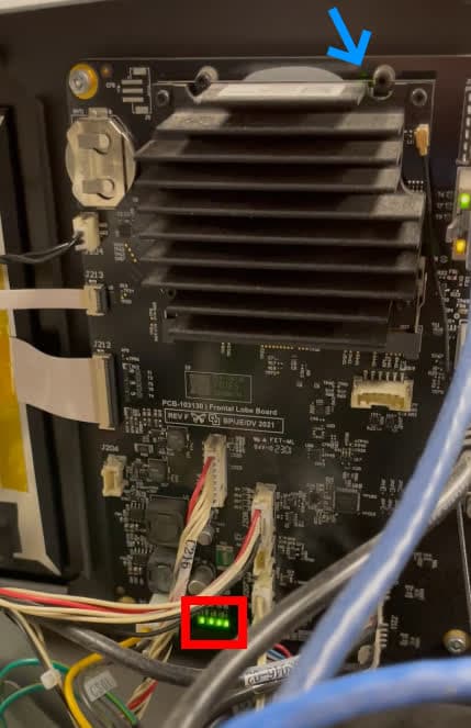 Fuse 1 代主板 LED 灯位置