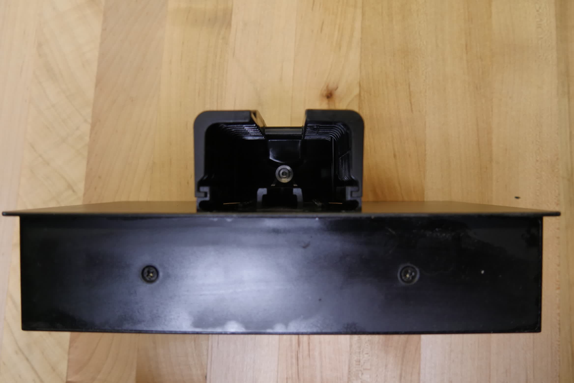 f4-bp-handle-screw.jpg