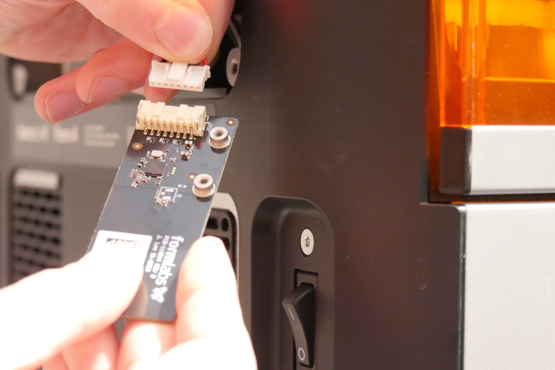 断开树脂槽 RFID 电缆