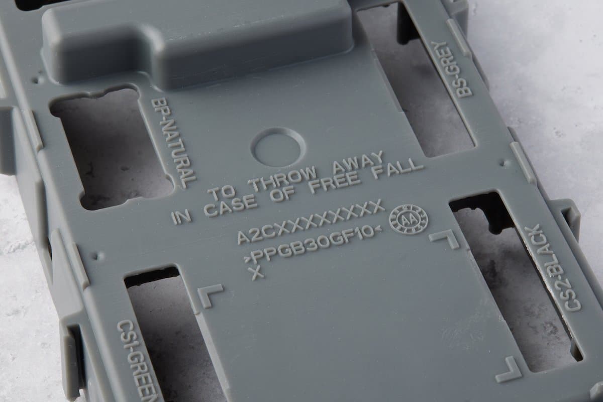 使用 Form 4 制作的 3D 打印电子外壳