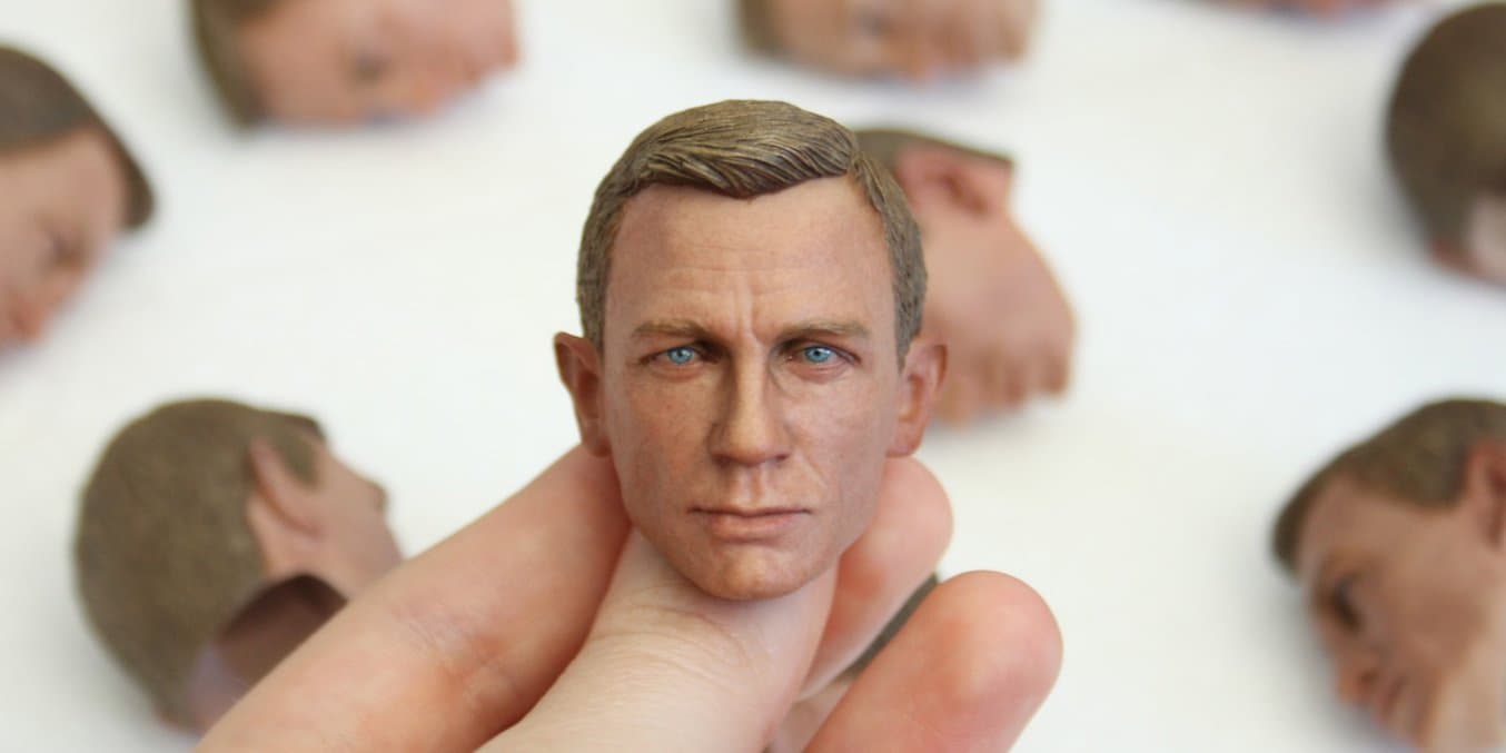 Modern Life Workshop 的艺术家们利用 ZBrush 和 3D 打印技术为演员丹尼尔·克雷格创作了超逼真的雕像。