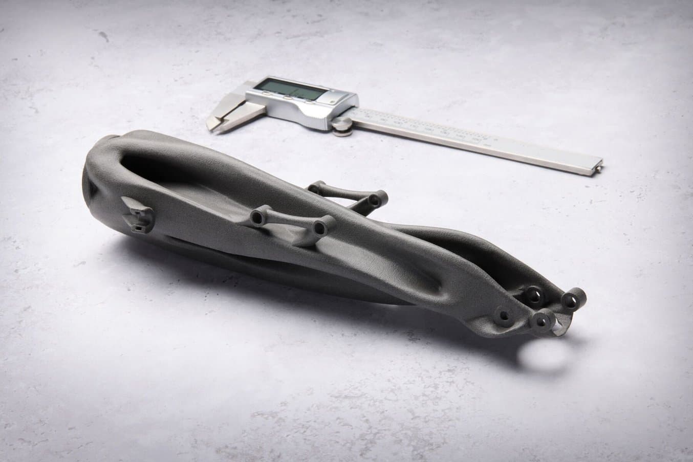 最终用途 SLS 3D 打印部件
