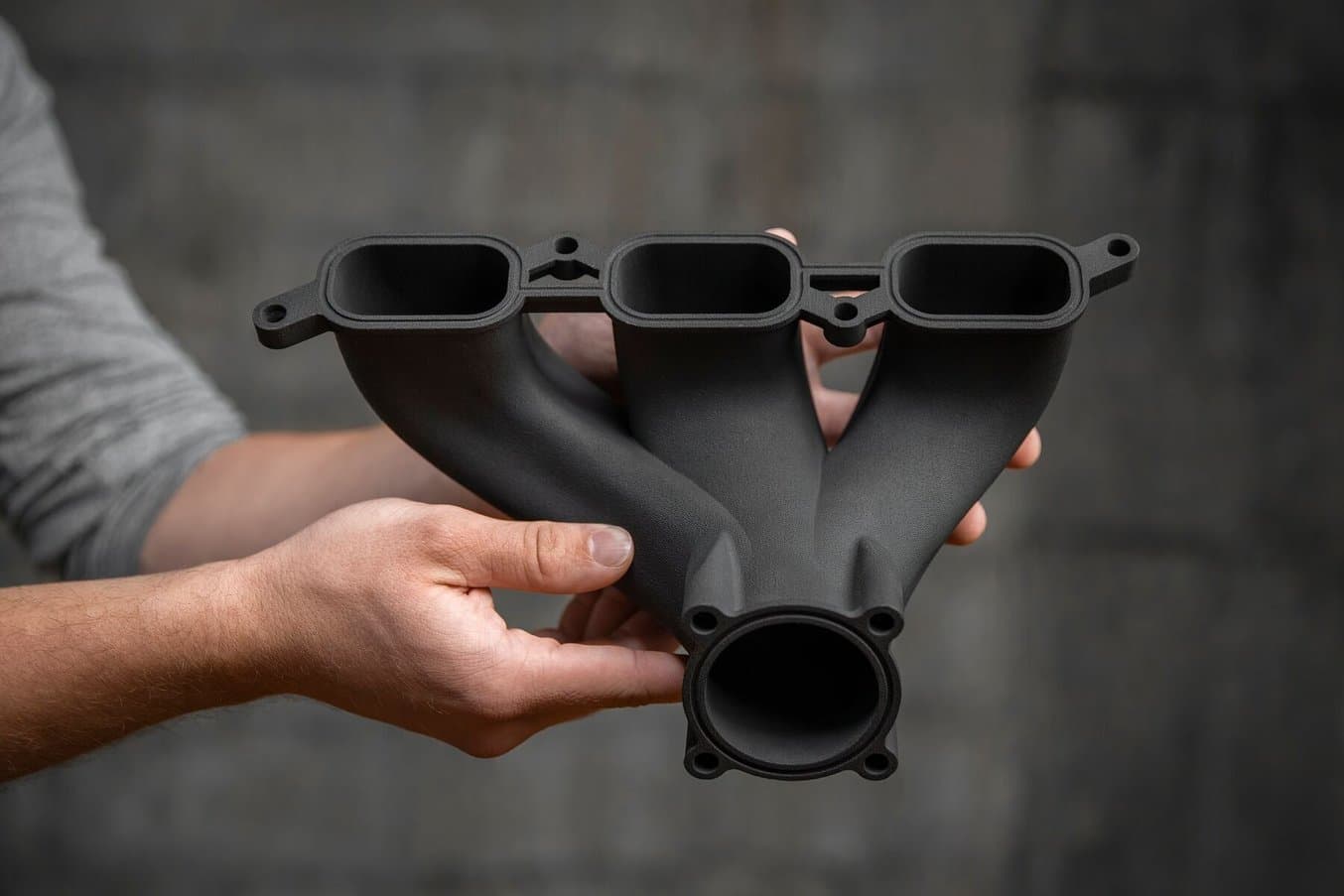 碳纤维 3D 打印进气歧管